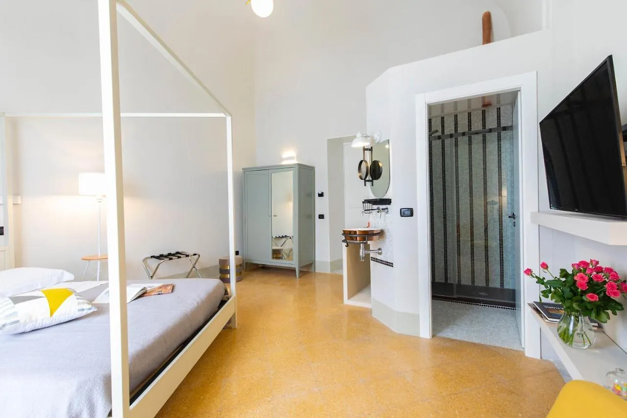 Palazzo Cavarretta - Pinella'S Rooms And Apartment Palerme